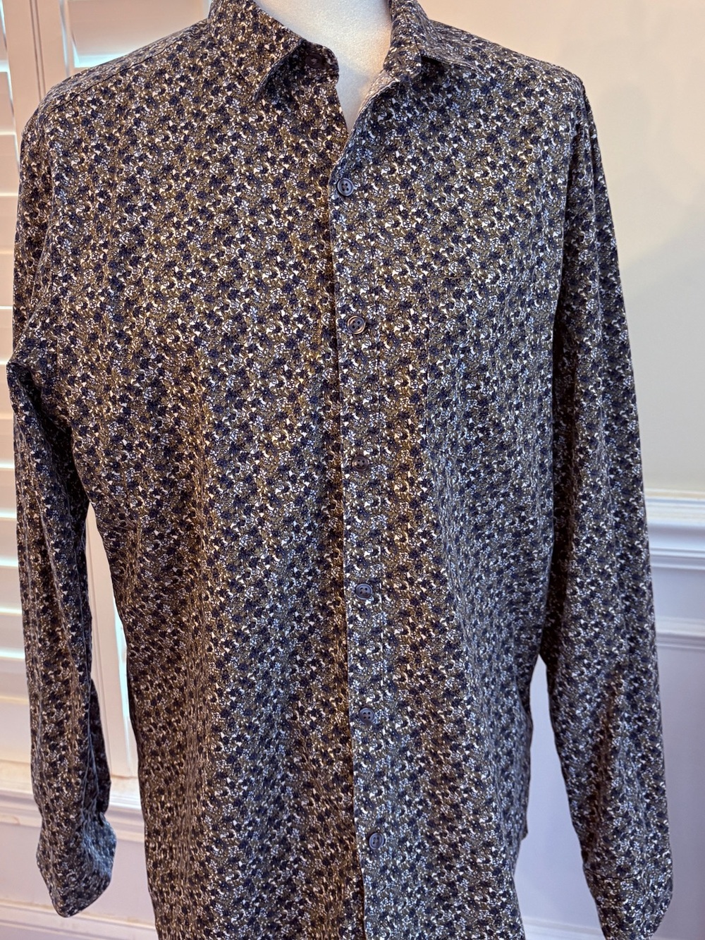 Marc Anthony Navy and Olive Green Patterned Casual Button-Down Shirt